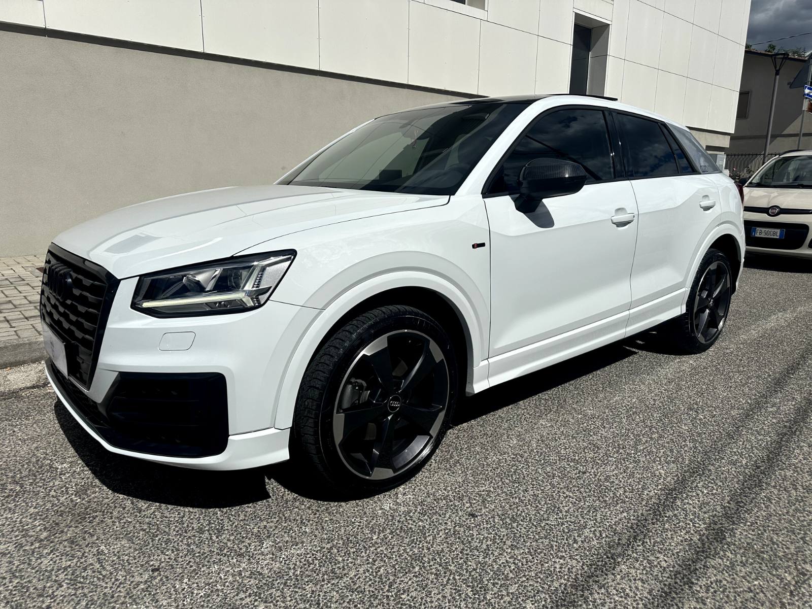 Audi Q2 usata 07/2017