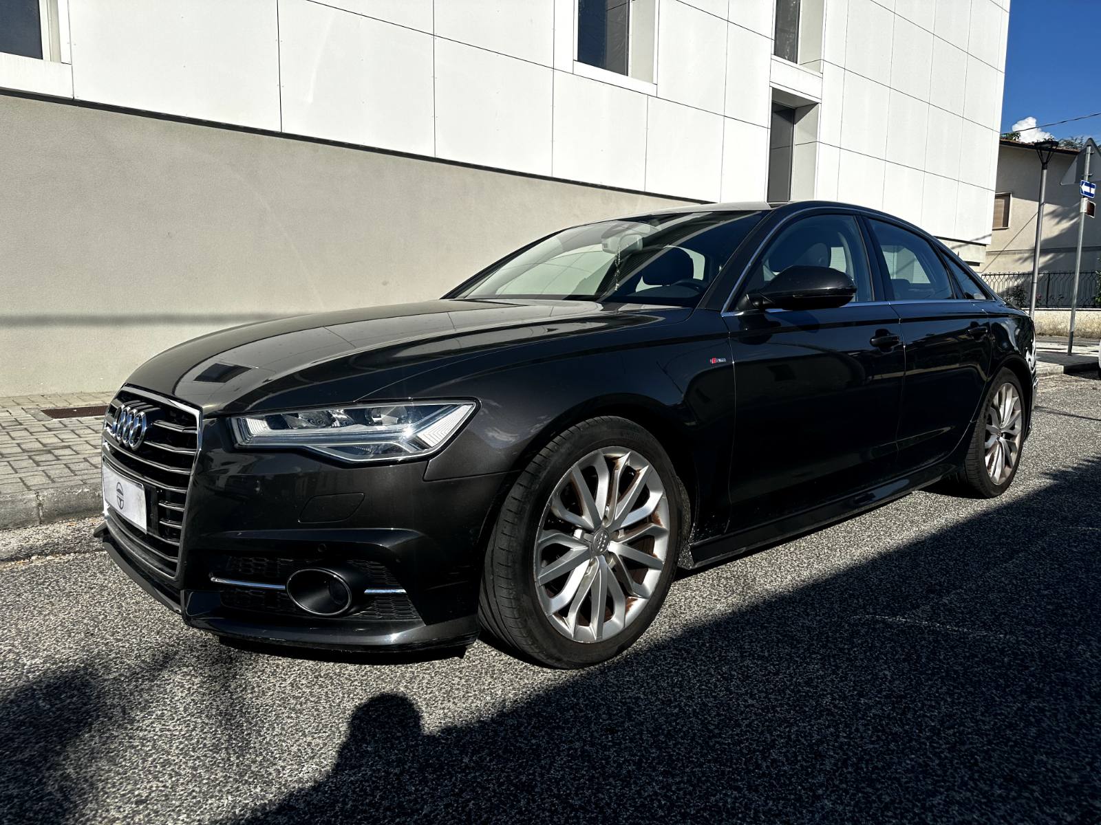 Audi A6 LIMOUSINE usata 01/2016