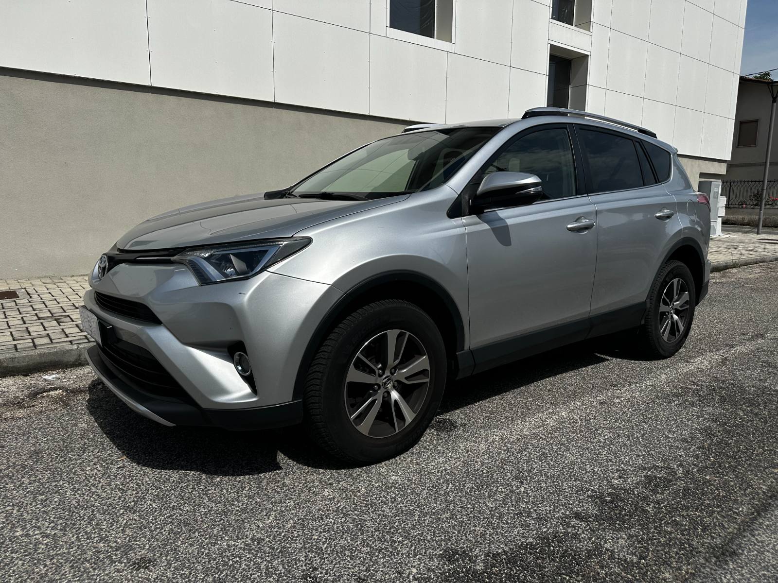 Toyota RAV 4 usata 01/2016