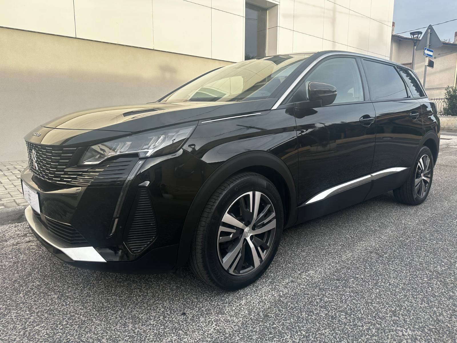 Peugeot 5008 usata 09/2022